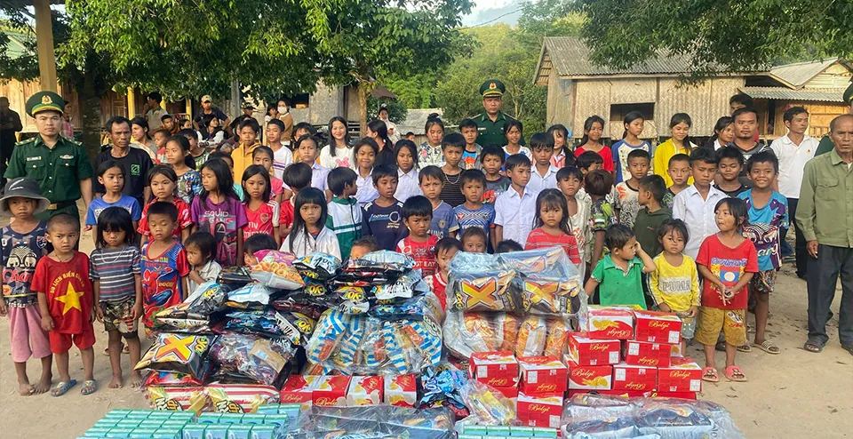 Biểu tượng về cá cược an toàn và có trách nhiệm, nhấn mạnh sự bảo mật dữ liệu và hỗ trợ người chơi tại 99ok 4.