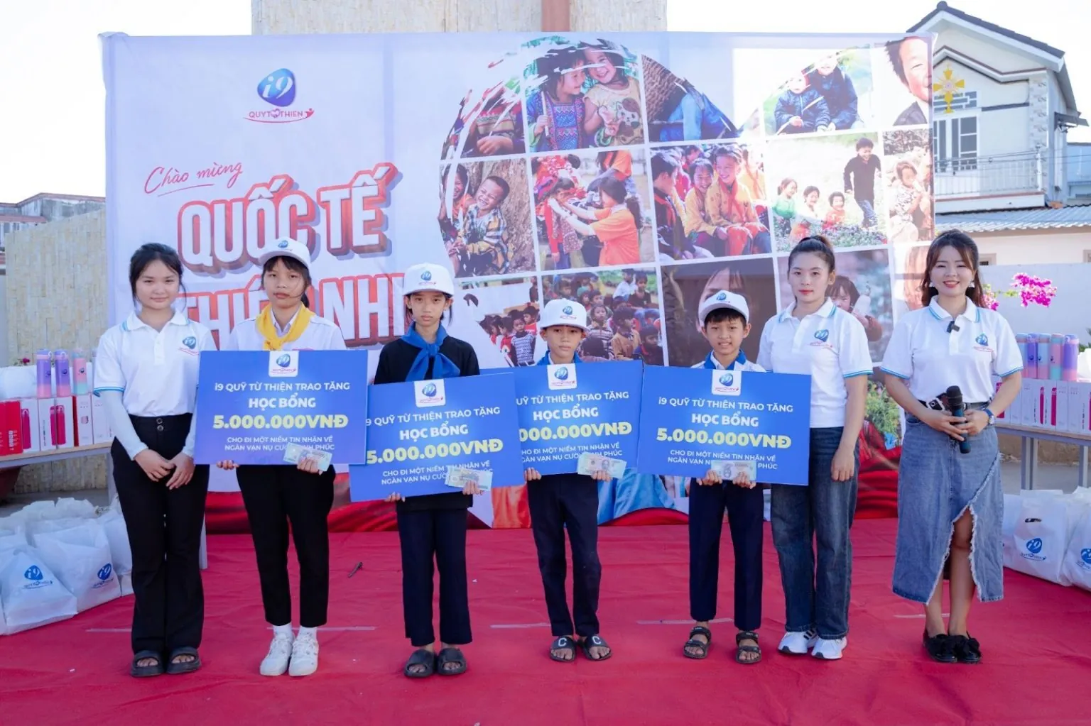 Biểu tượng chứng nhận chính thức